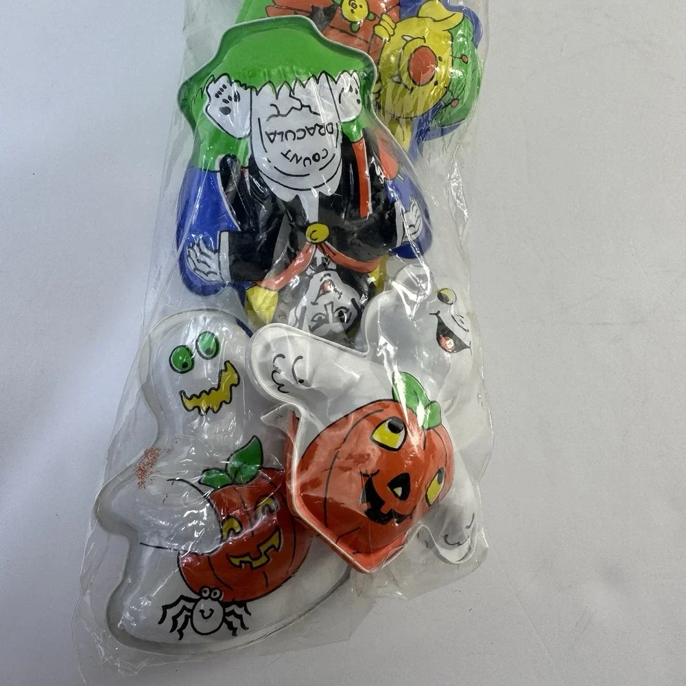 VINTAGE Ullman Co.‎ Halloween Fillable Plastic Party Favors Ghost Skeleton